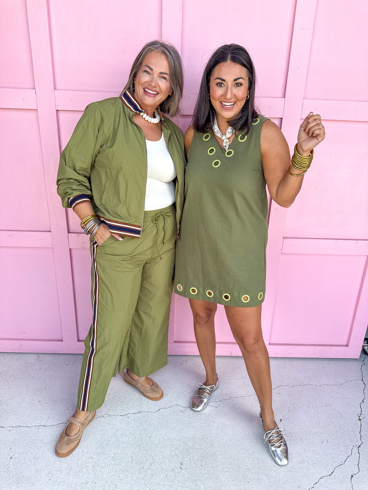 CHIC CHARTREUSE