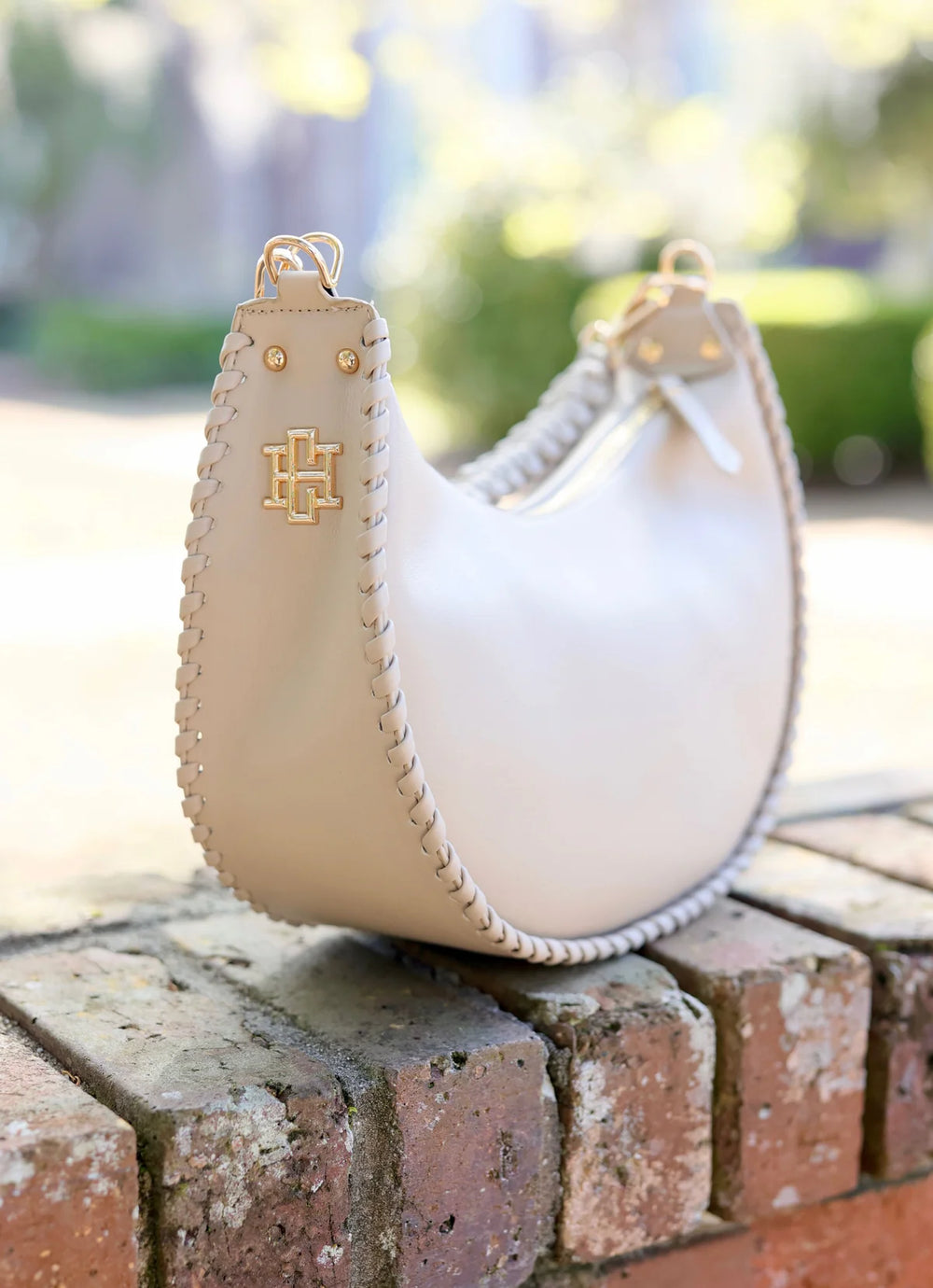 Caroline Hill | Gwynn Whipstitch Handbag - Taupe