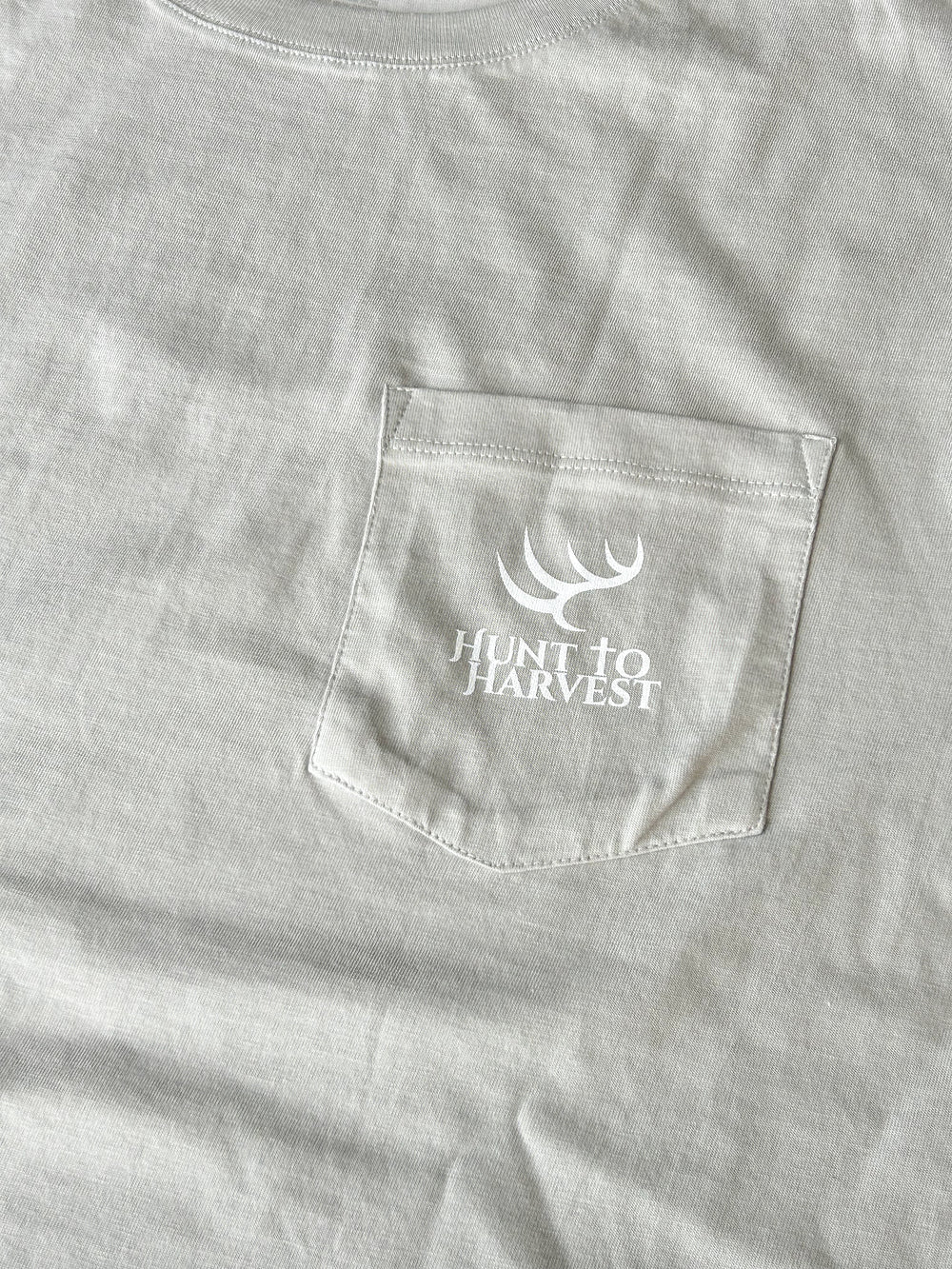 Hunt To Harvest | Logo Tee - Bay