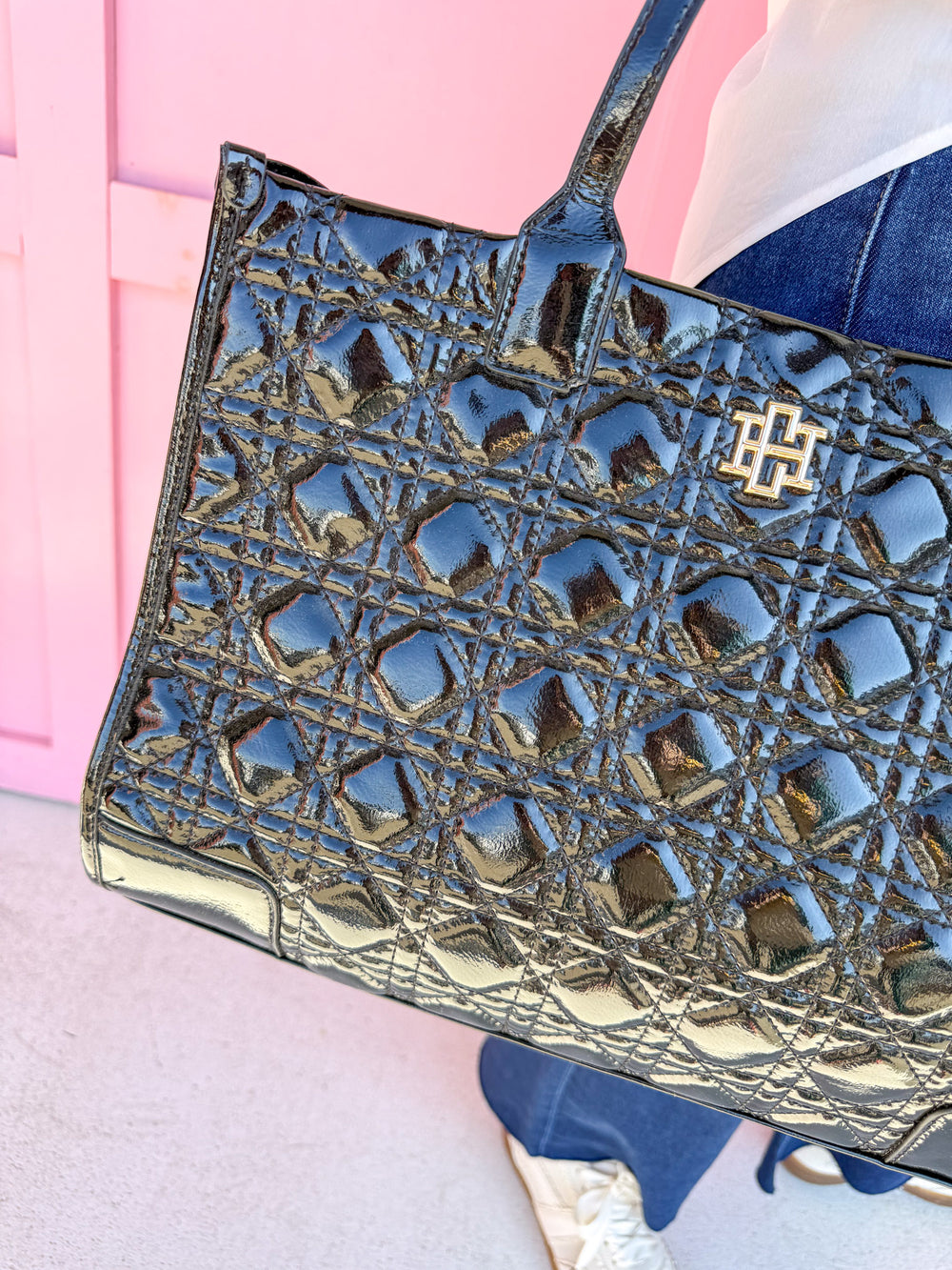 Caroline Hill | Shane Tote - Black Patent LQ