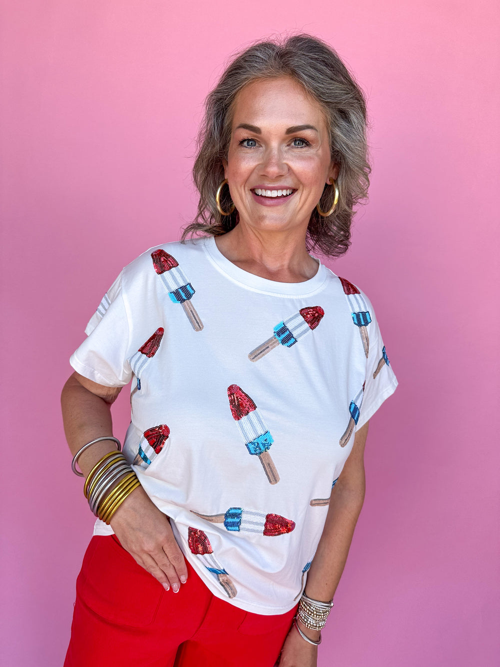 QUEEN OF SPARKLES | White Scattered Bomb Pop Tee