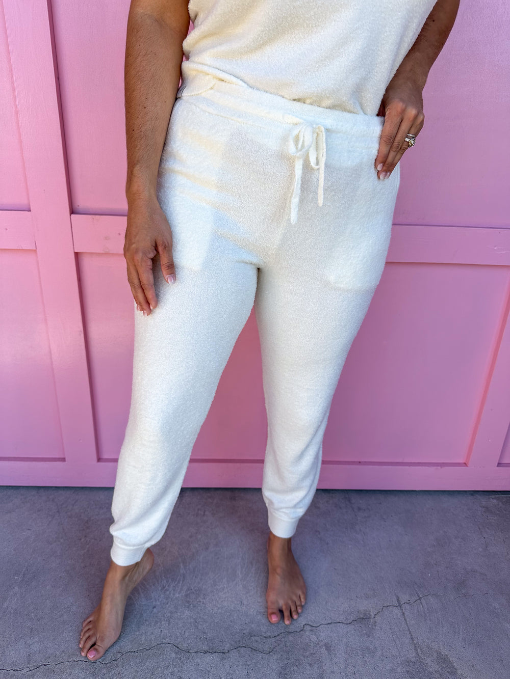 Barefoot Dreams | CozyChic Lite Core Spun Jogger - Pearl