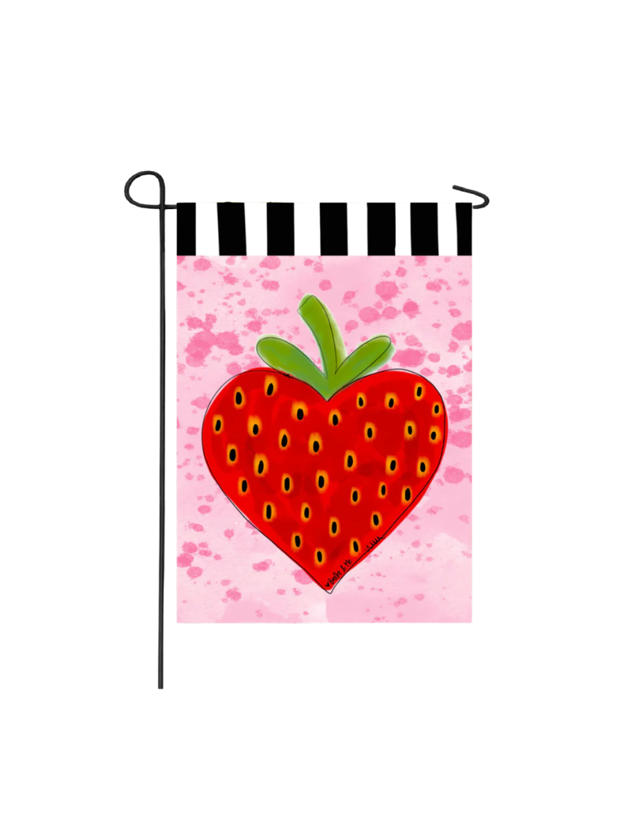 Baxter & Me | Strawberry Heart Garden Flag