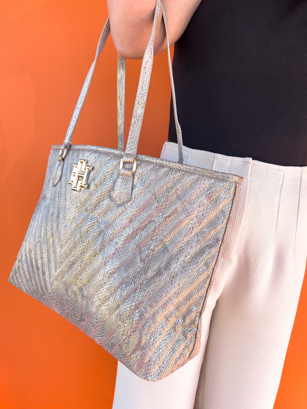 Caroline Hill | Tabitha Quilted Tote - Metallic Champagne