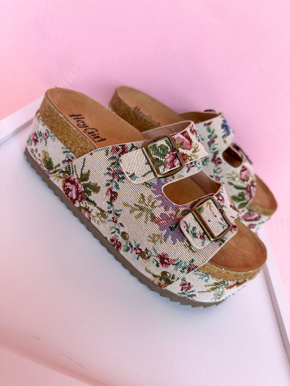 CORKYS | Wannabe - Sand Brocade Floral