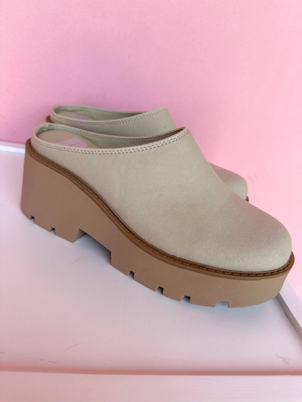 Chinese Laundry | R-Test Suede Mule