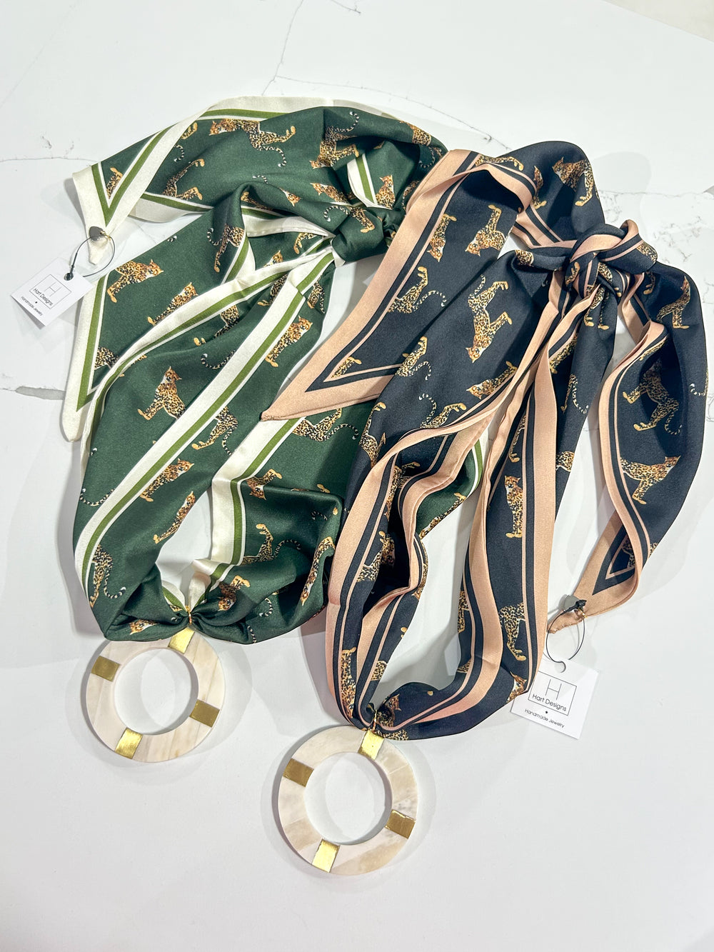 Hart Designs | Assorted Leopard Circle Marble Twilly Necklace