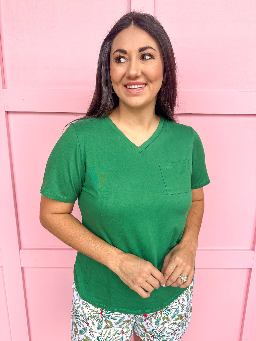 Highlands V-Neck Pocket Tee - Jolly Green