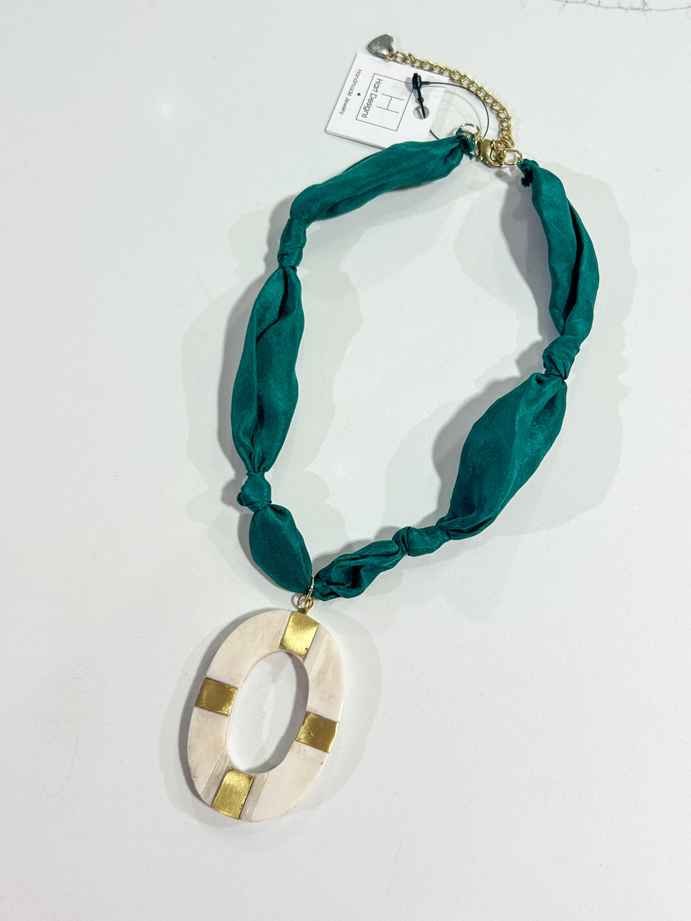 Hart Designs | Assorted Color Marble Oval Scarf Necklaces