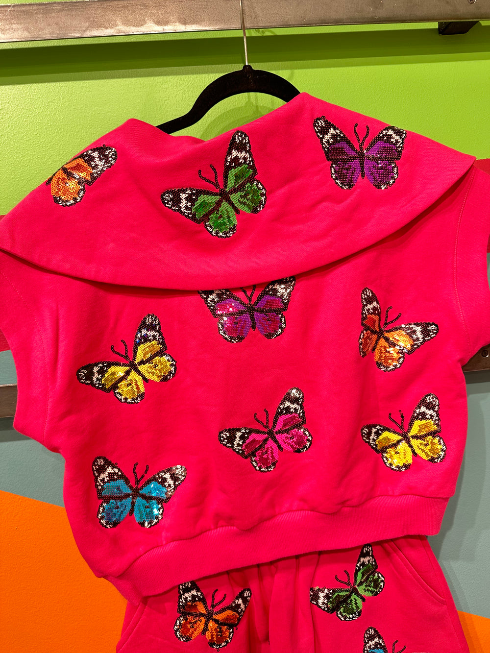 QUEEN OF SPARKLES | Hot Pink Butterfly Set