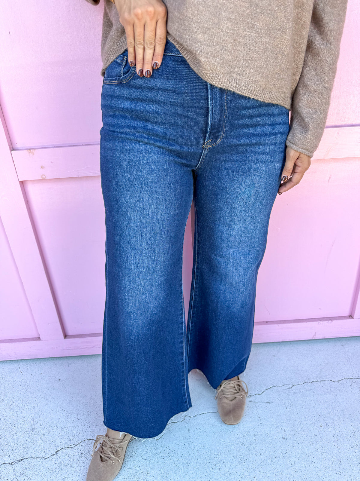 Dark Wash Mid Rise Crop Wide Leg Jeans