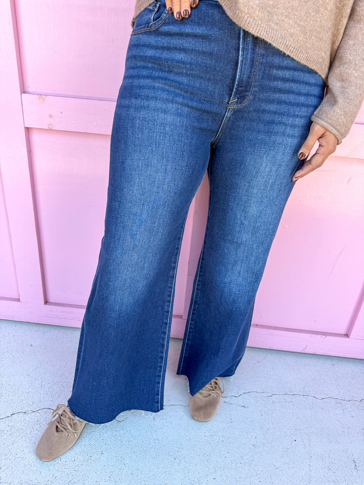 Dark Wash Mid Rise Crop Wide Leg Jeans