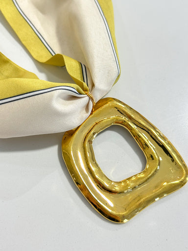 Hart Designs | Yellow Two-Tone Open Medallion Twilly Necklace