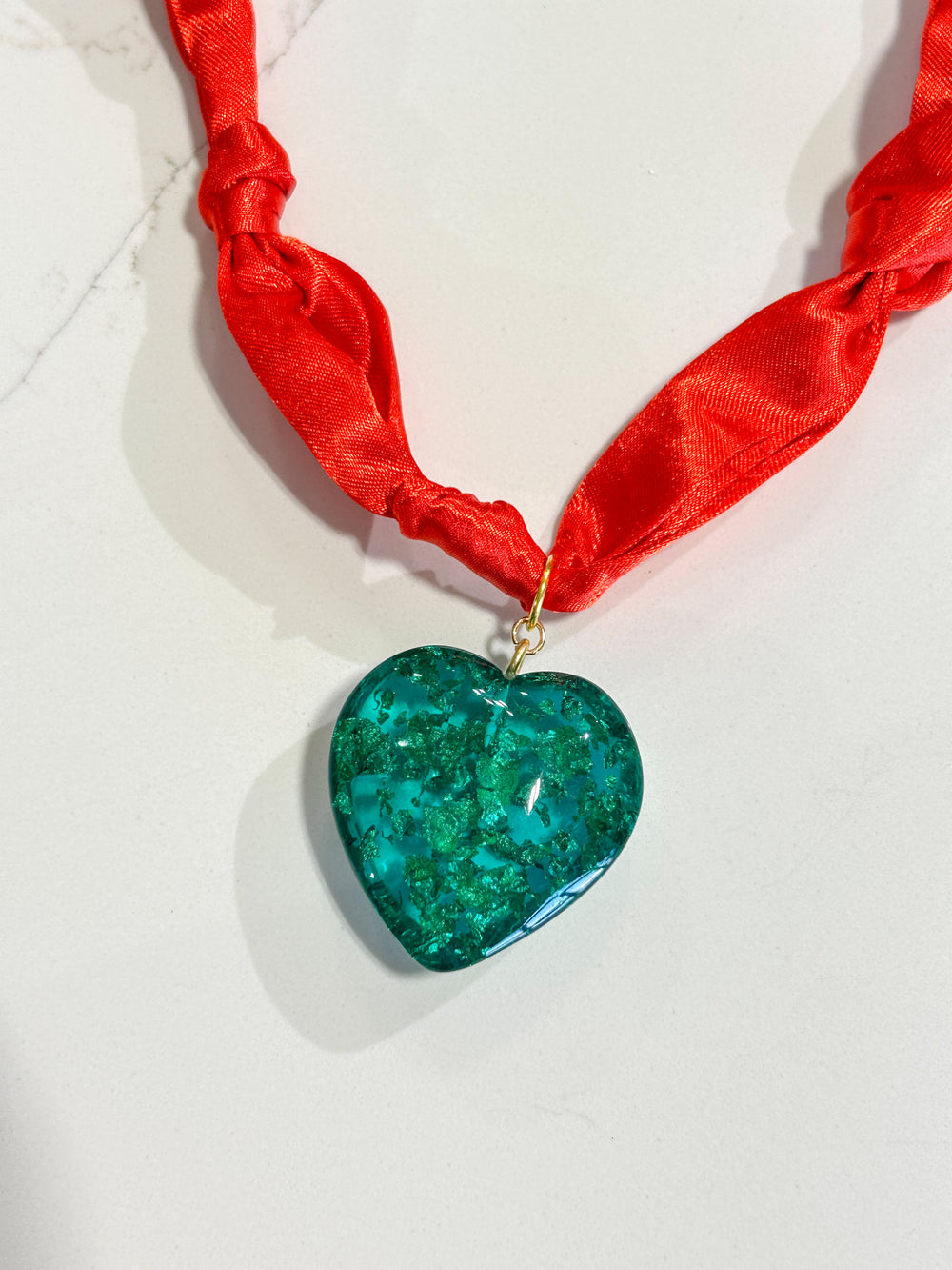 Hart Designs | Scarlet Stone Green Heart Twilly Necklace 