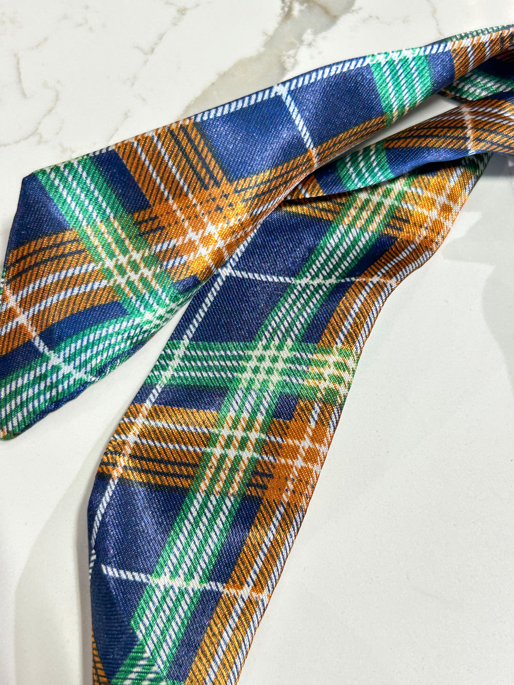 Hart Designs | Royal Plaid Open Medallion Twilly Necklace 