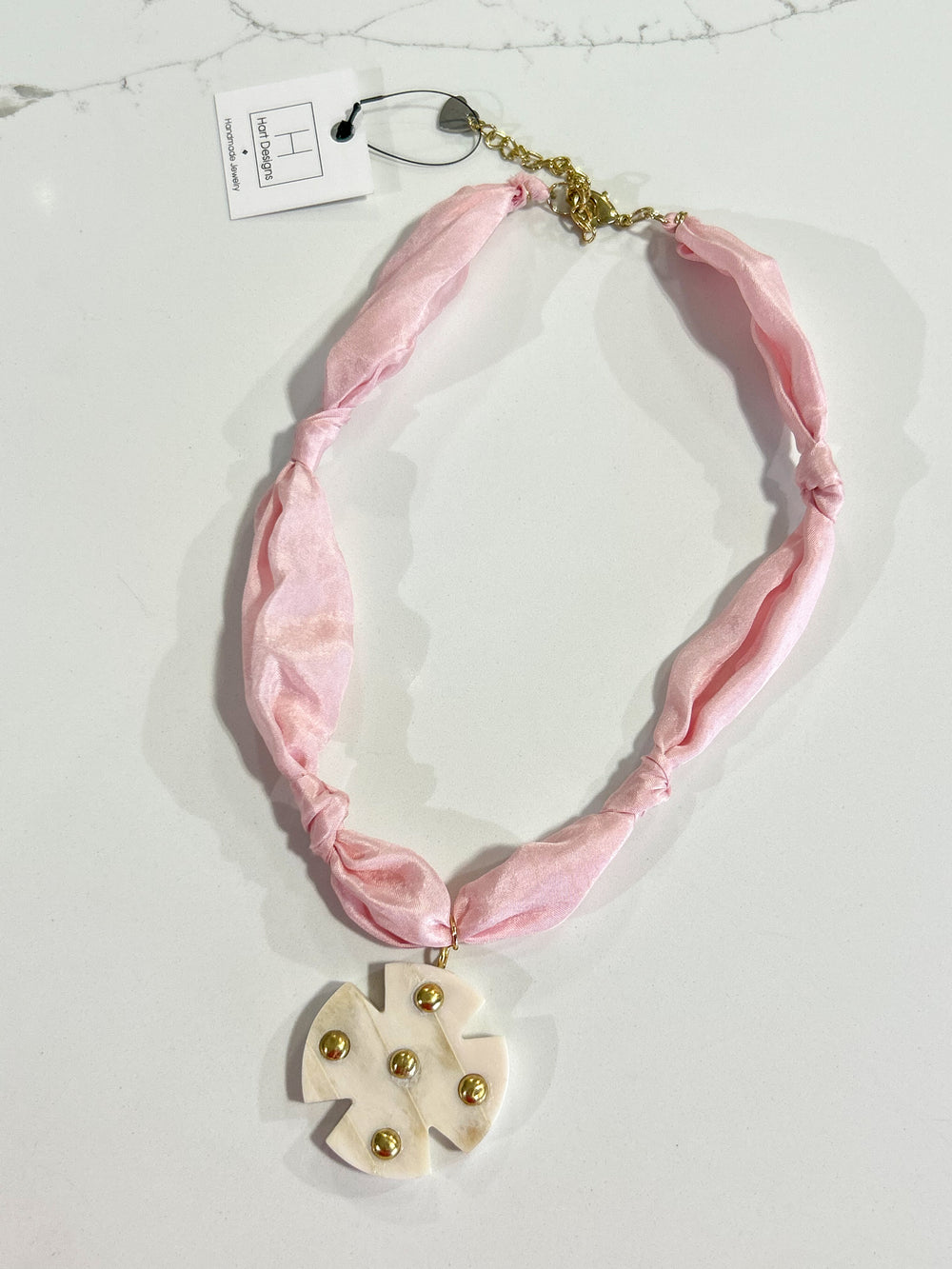 Hart Designs | Assorted Color Marble Clover Scarf Necklace