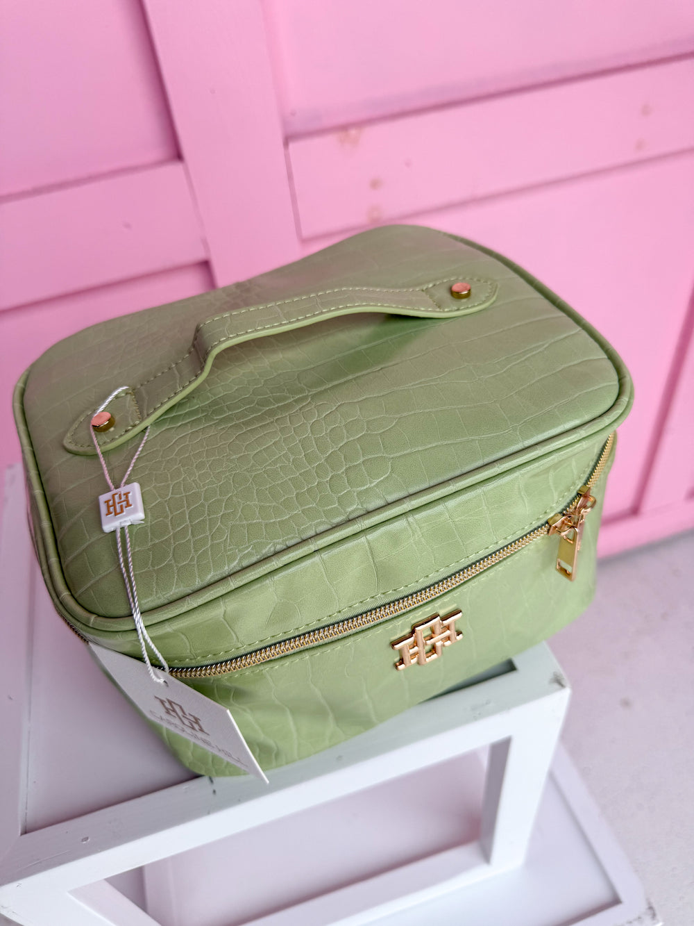 Caroline Hill | Hampton Train Case - Lime