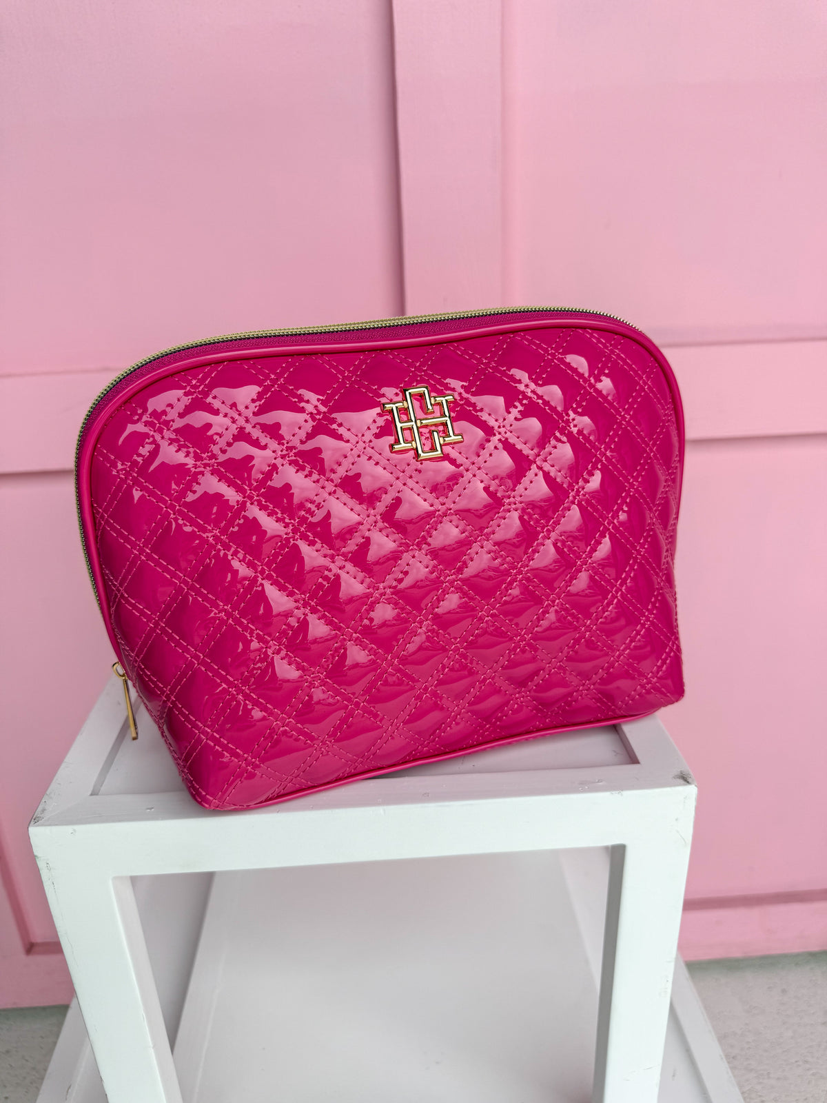 Caroline Hill | Capri Large Pouch - Hot Pink Patent