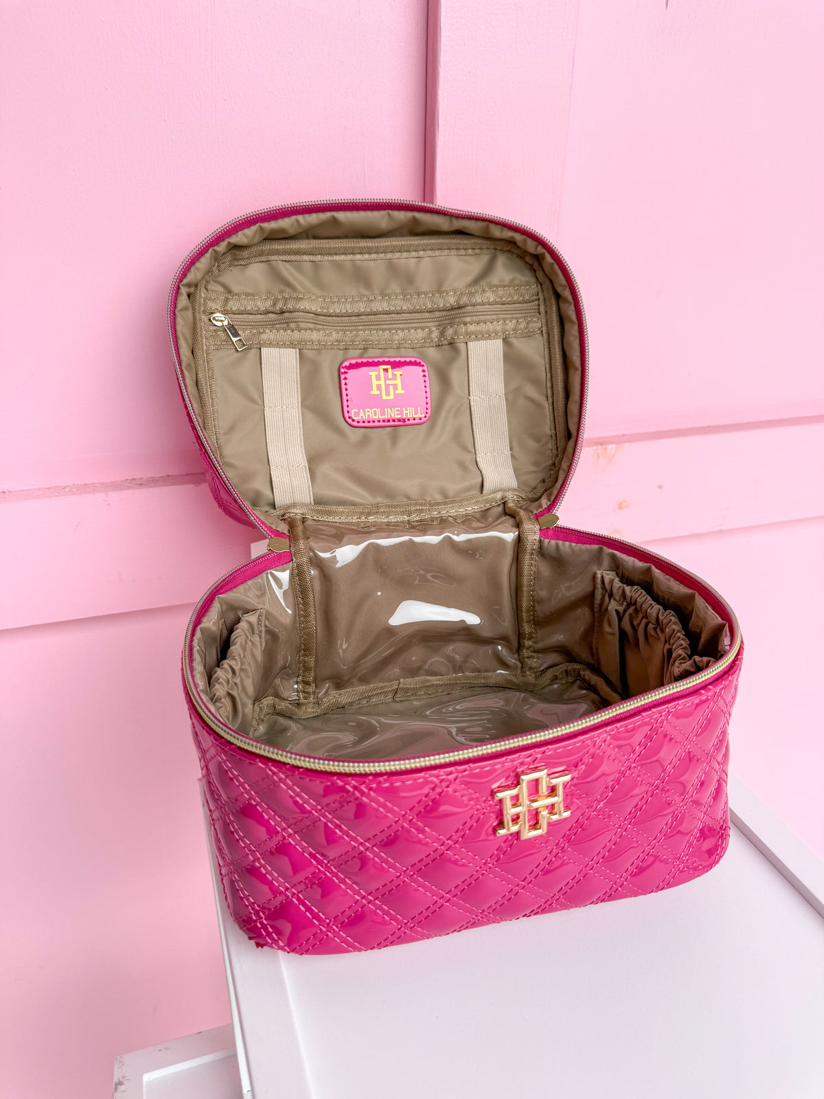 Caroline Hill | Hampton Train Case - Hot Pink Patent