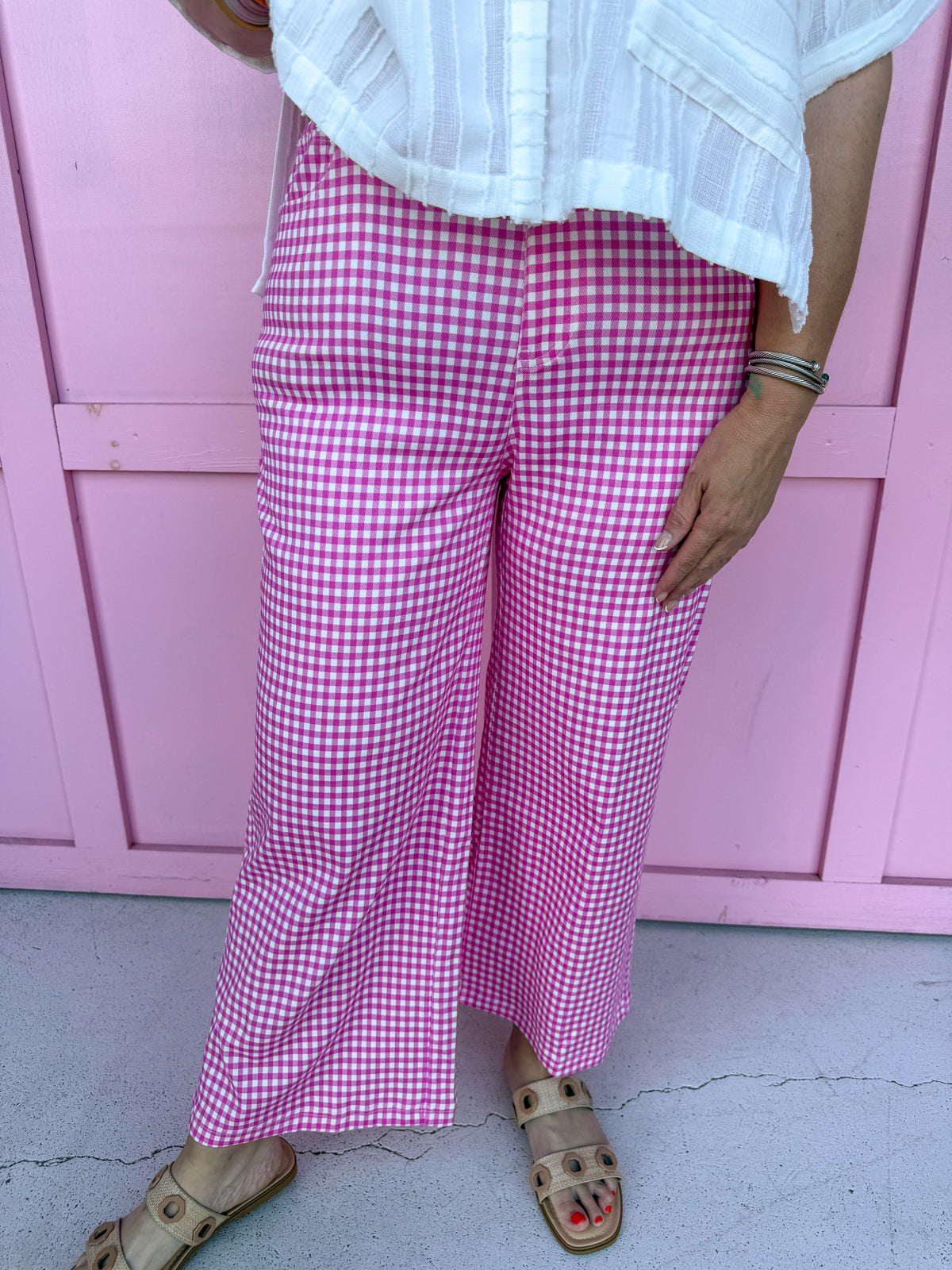 pink white gingham pants button and zipper closure pockets womens boutique jincy's 