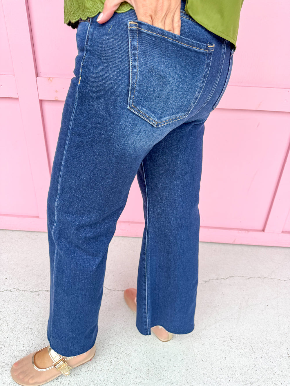 Dark Wash Mid Rise Crop Wide Leg Jeans