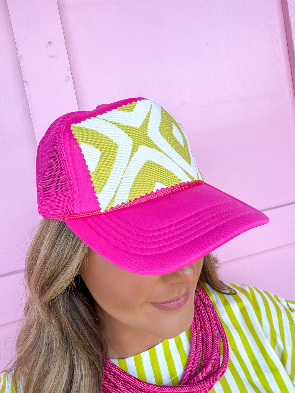 Tucker's Truckers | Kiwi Cutie - Pink/Chartreuse