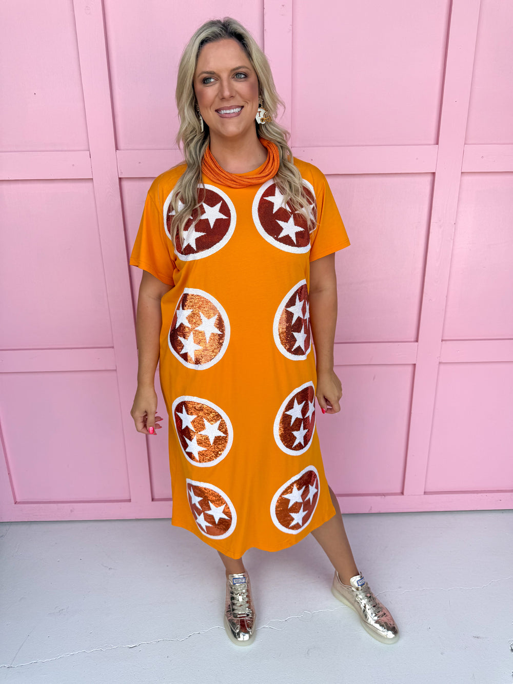 QUEEN OF SPARKLES | Tennessee® Mascot Midi Tee Dress