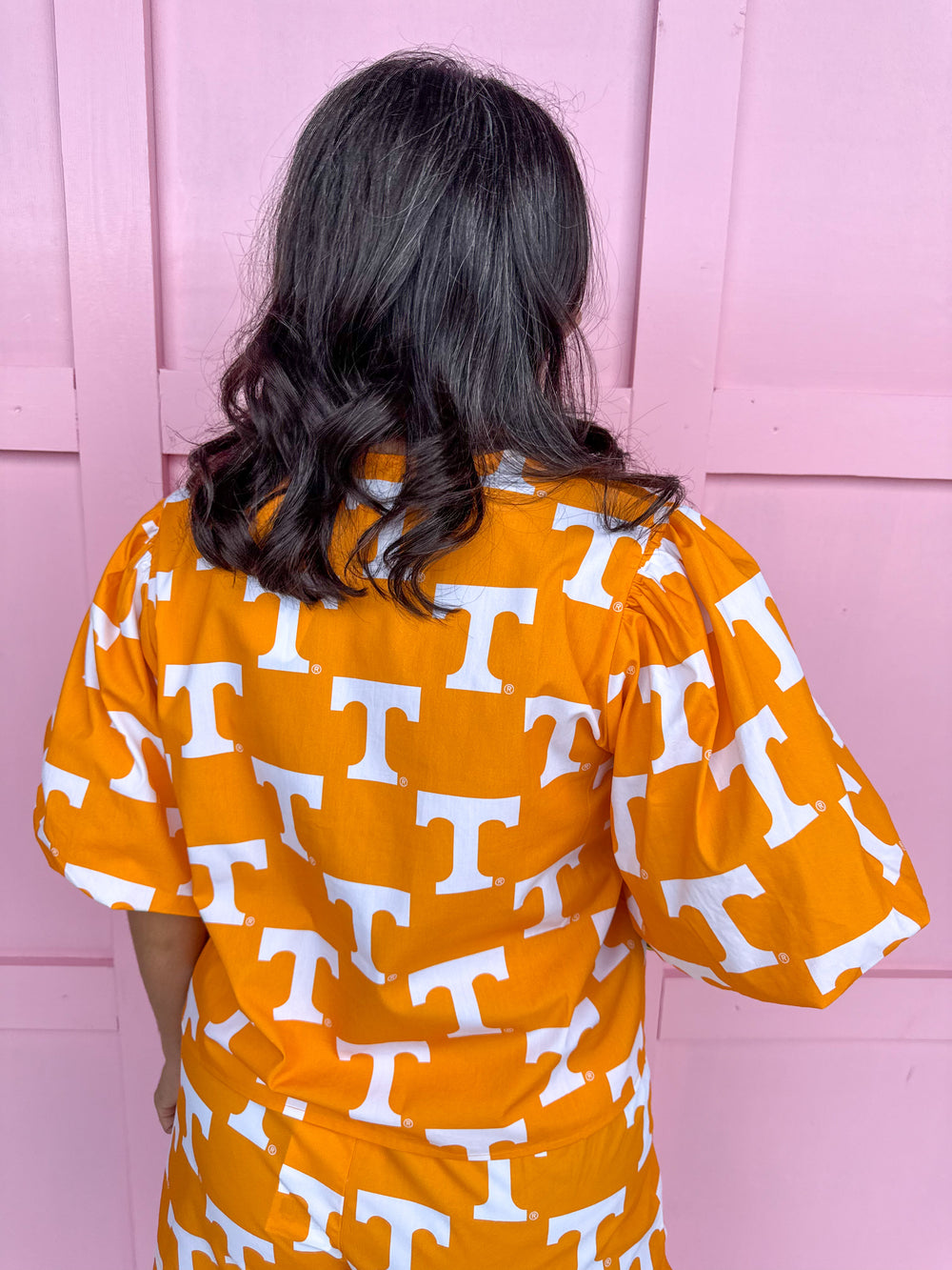 Stewart Simmons | Poplin Puff Sleeve Top - Tennessee®