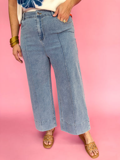 Entro P25003 Women's Bottoms Denim Wide Leg Boutique Bottoms Pleat Light Denim Wide Cuff Jincy's