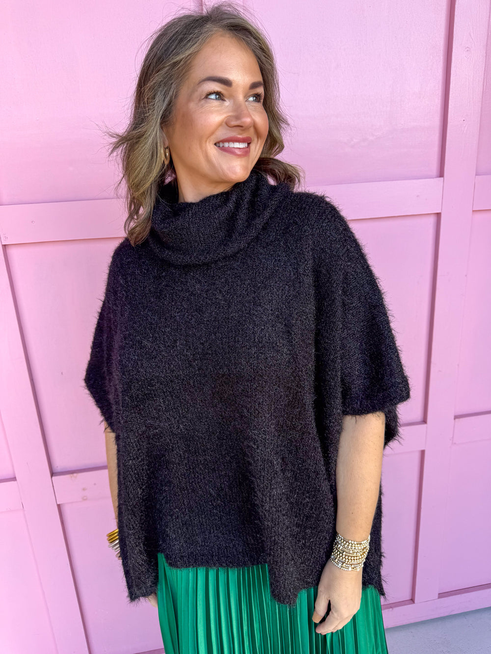 Cozy Feels Poncho - Black