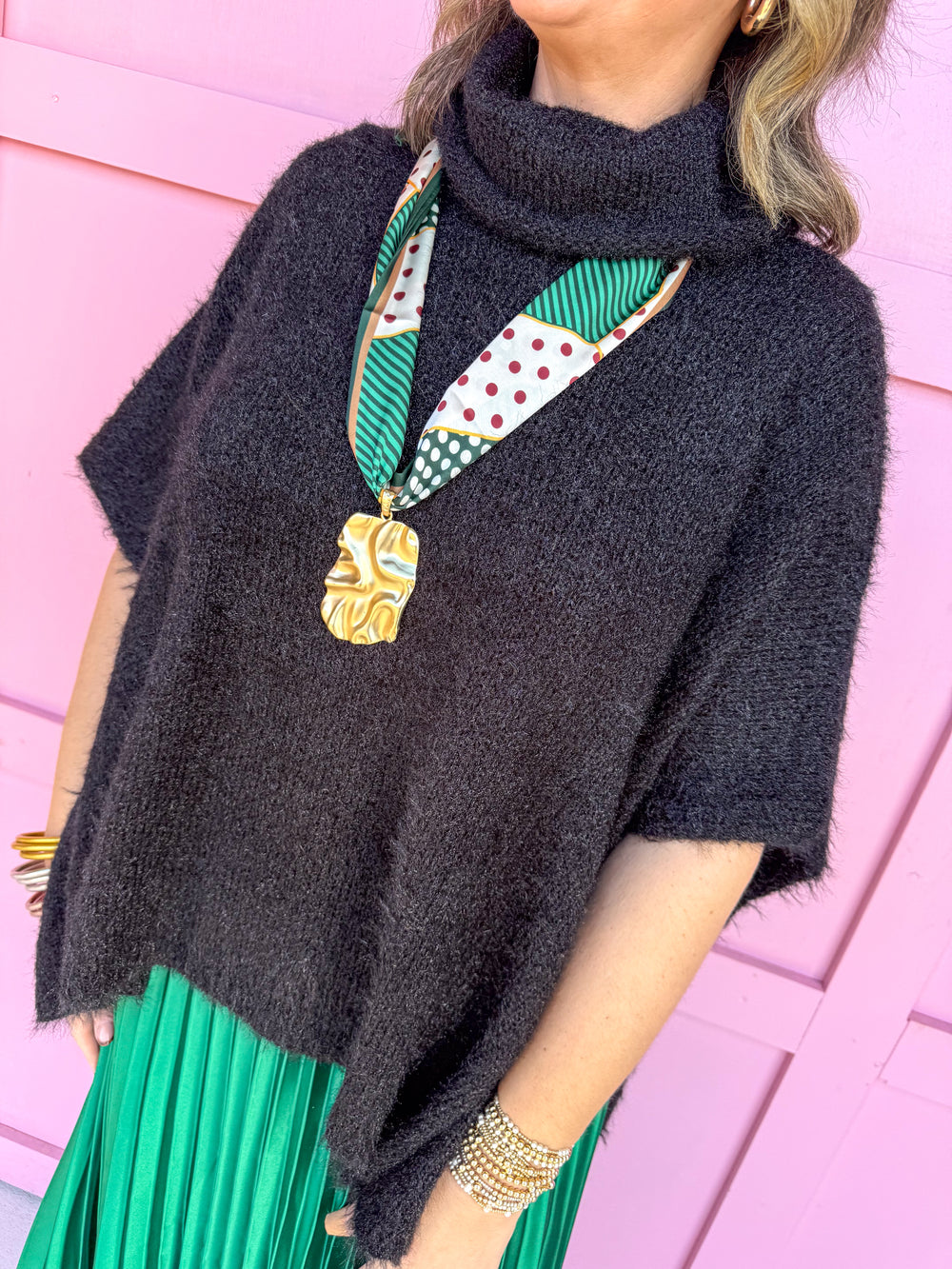 Jincy's Women's Boutique Winter Styles Plus Size Black Poncho