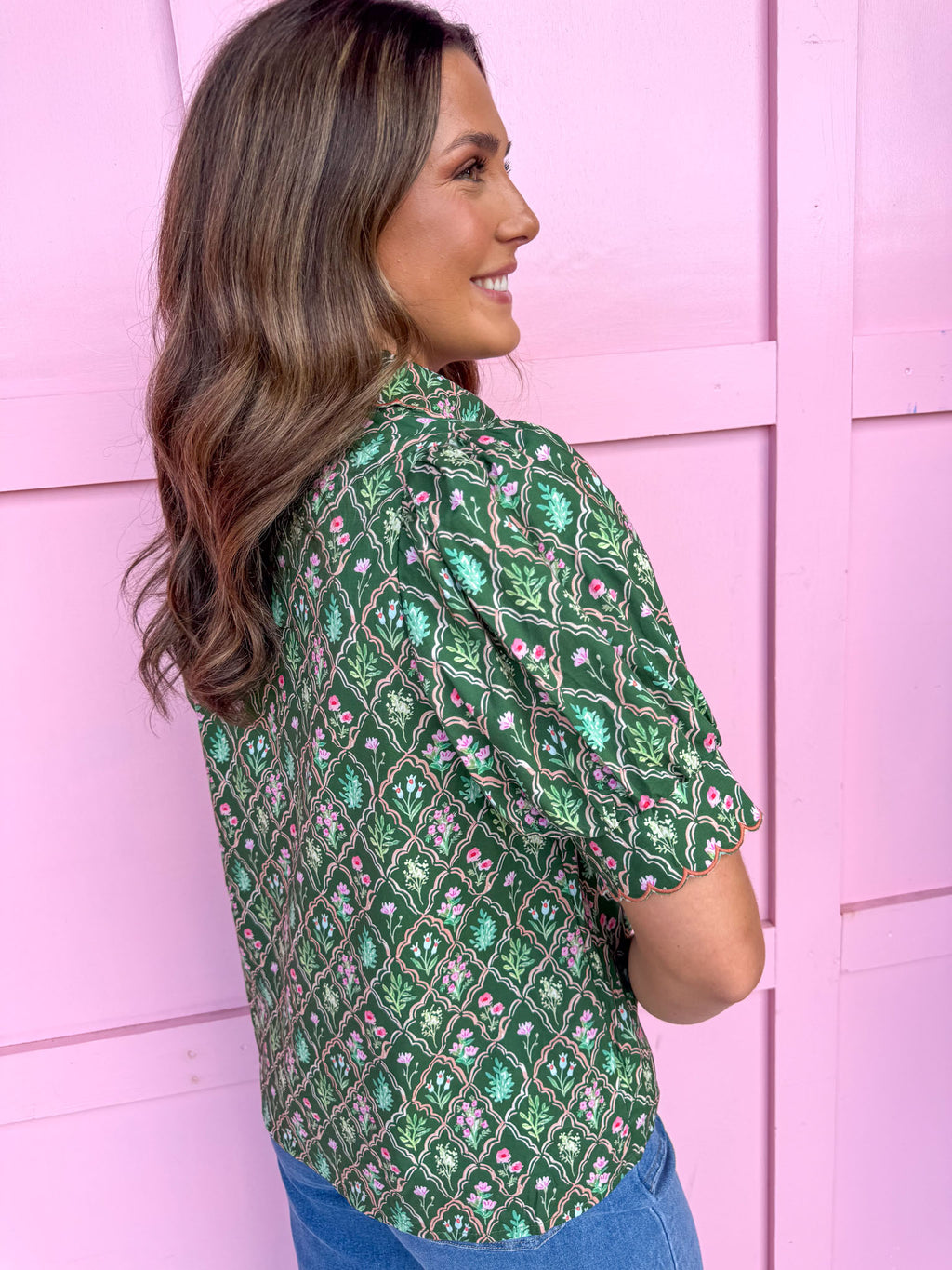 Jincy's Womens Boutique Fall Floral Scallop Detail Puff Sleeve Top Green Entro T32072