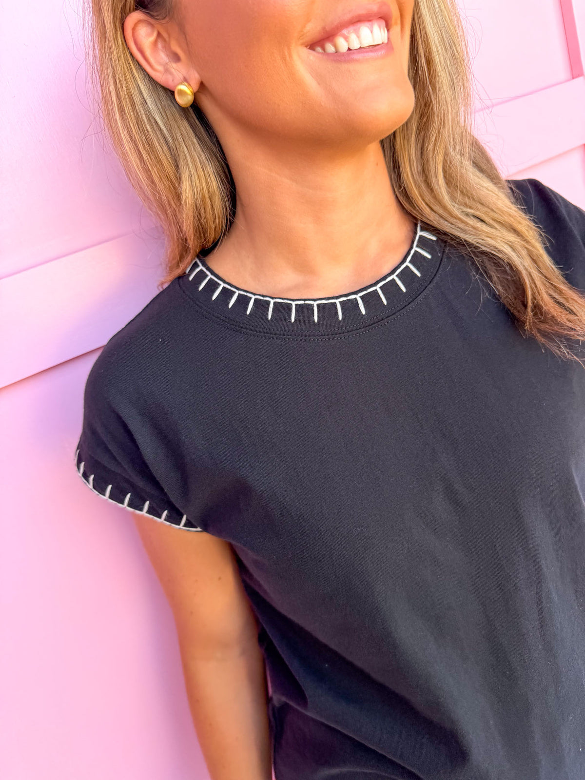 Jincy's Women's Boutique Clothing Back To School Elevated Basics Black Short Sleeve Top Crochet Details Light Weight Teacher Attire
