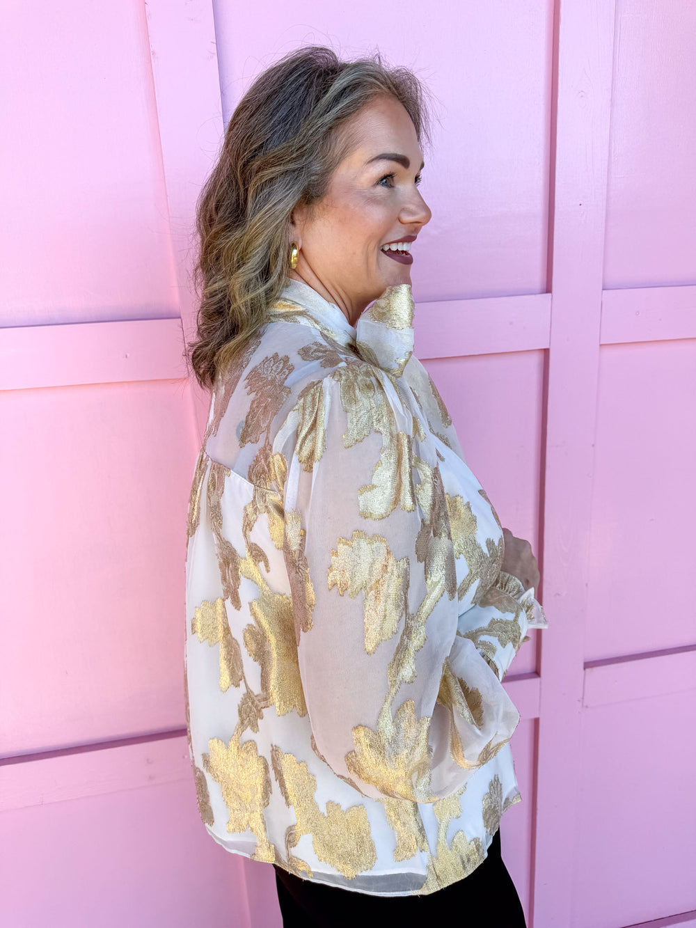 Jincy's Women's Boutique Winter Styles Holiday Ivory Gold Foil Top