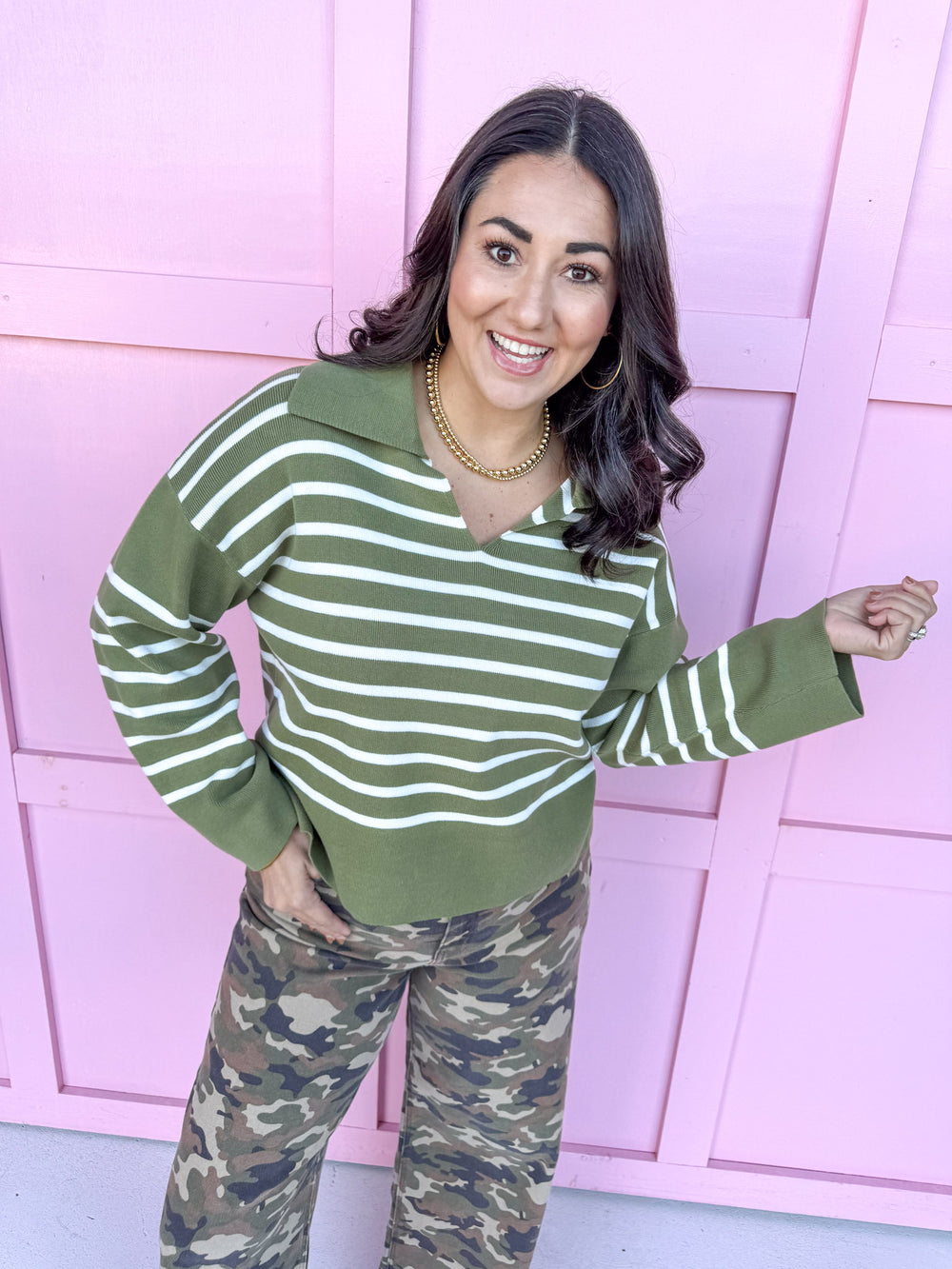 Jincy's Women's Boutique Duck & Camo striped collared olive white