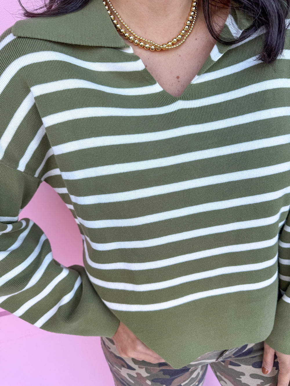 Jincy's Women's Boutique Duck & Camo striped collared olive white