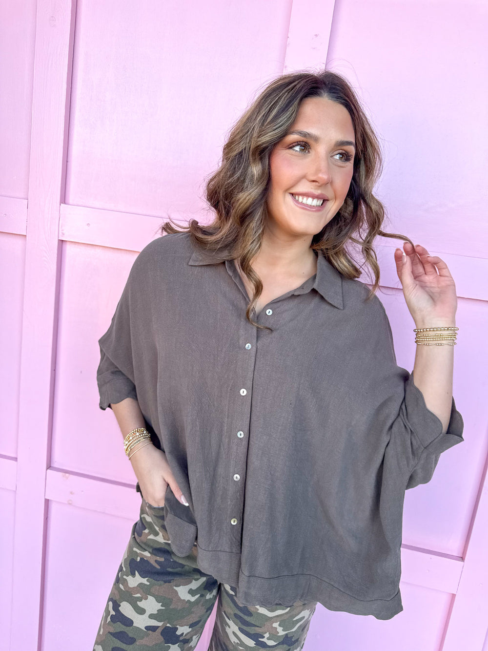 Jincy's Women's Boutique Duck & Camo Plus Size scalloped hem & sleeves button front espresso