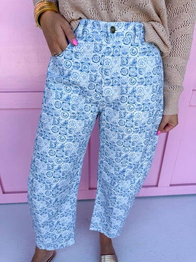 Jincy's boutique women's printed blue barrel jeans
