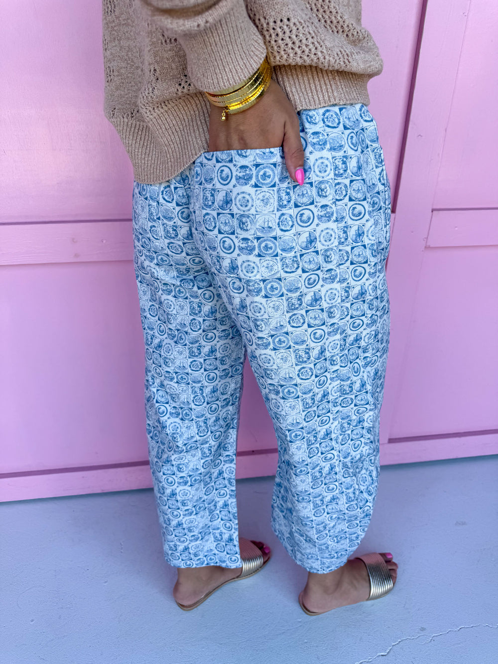 Jincy's boutique women's printed blue barrel jeans