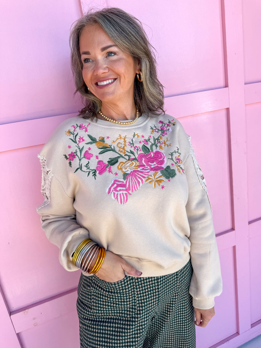 womens boutique embroidered floral detail crochet design on sleeves jincy's