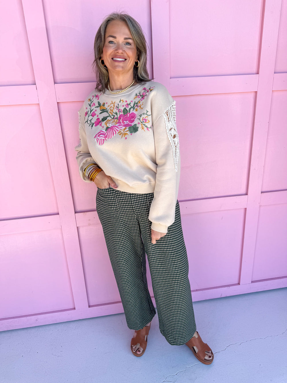 womens boutique embroidered floral detail crochet design on sleeves jincy's