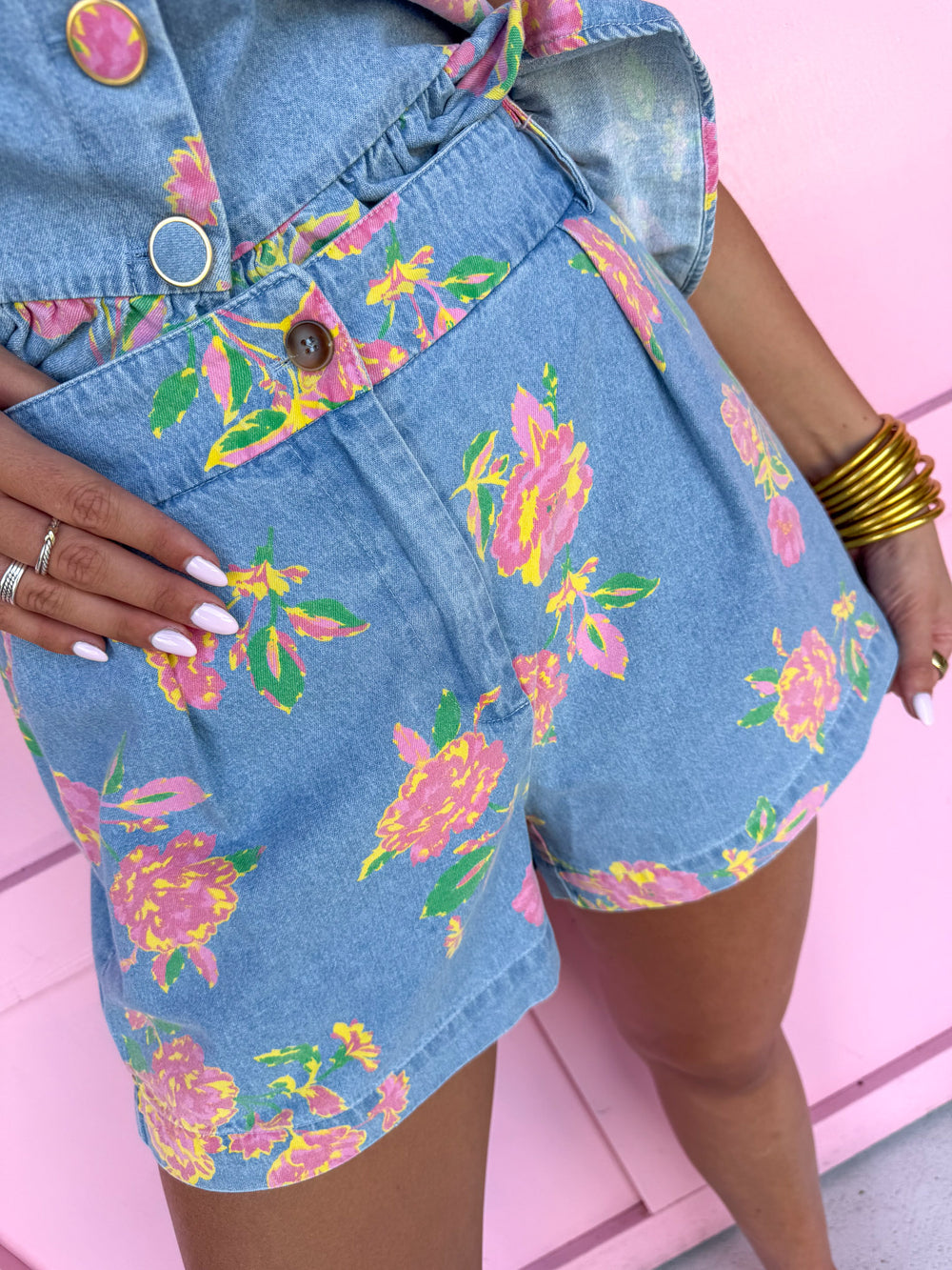 Downtown Gal Shorts