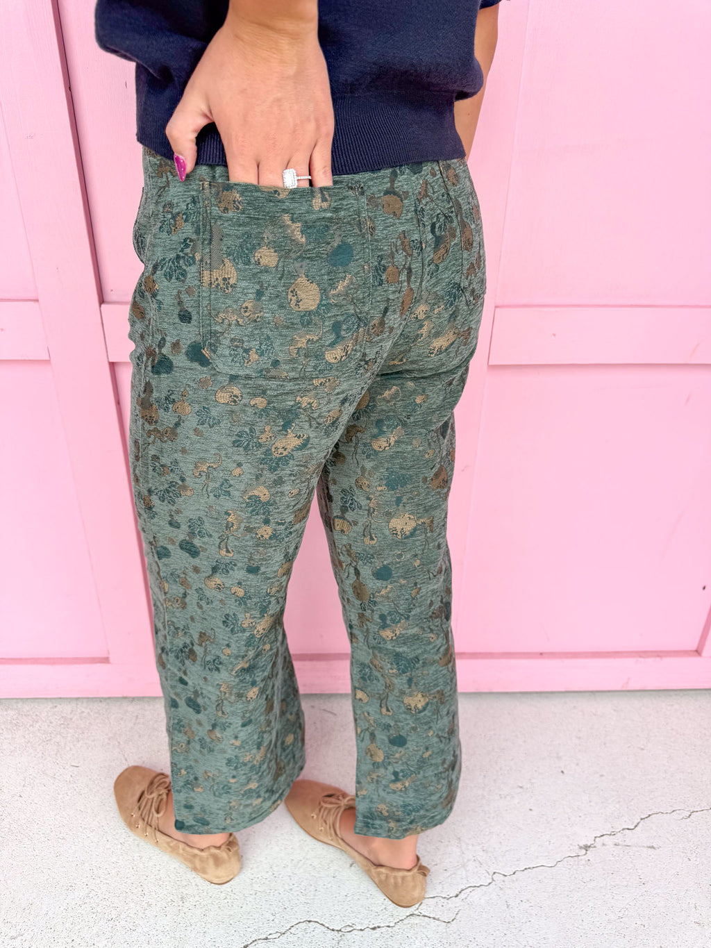 Gilded Gold Jacquard Pants – Olive