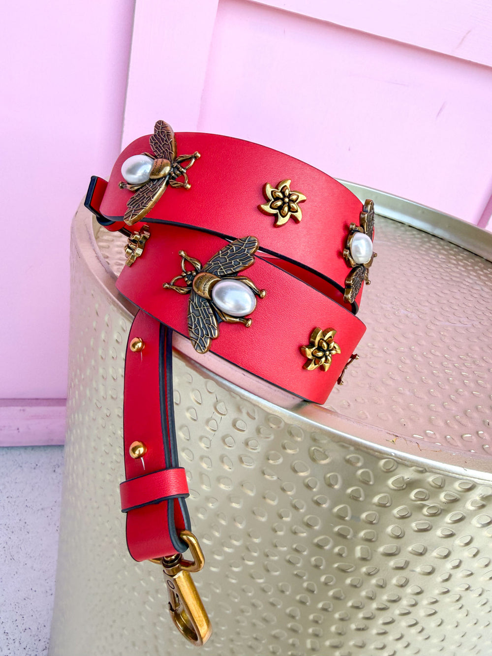 CLEARLY | Bee Strap - Red