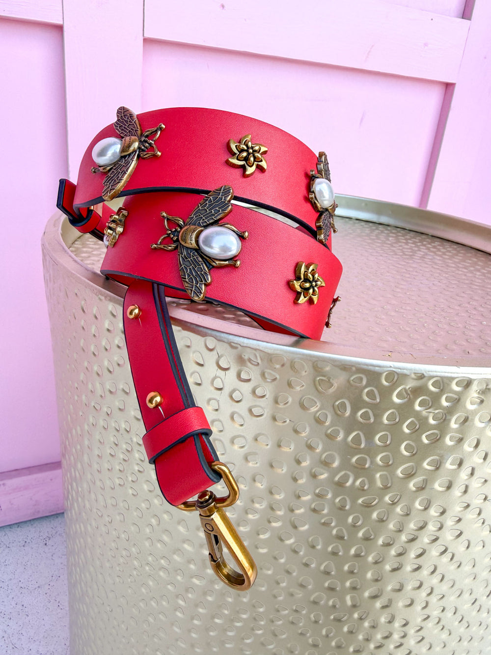 CLEARLY | Bee Strap - Red