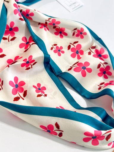 Hart Designs | Blossom Breeze Open Flower Twilly Necklace