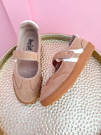 CORKYS | Calm Down - Camel Faux Suede