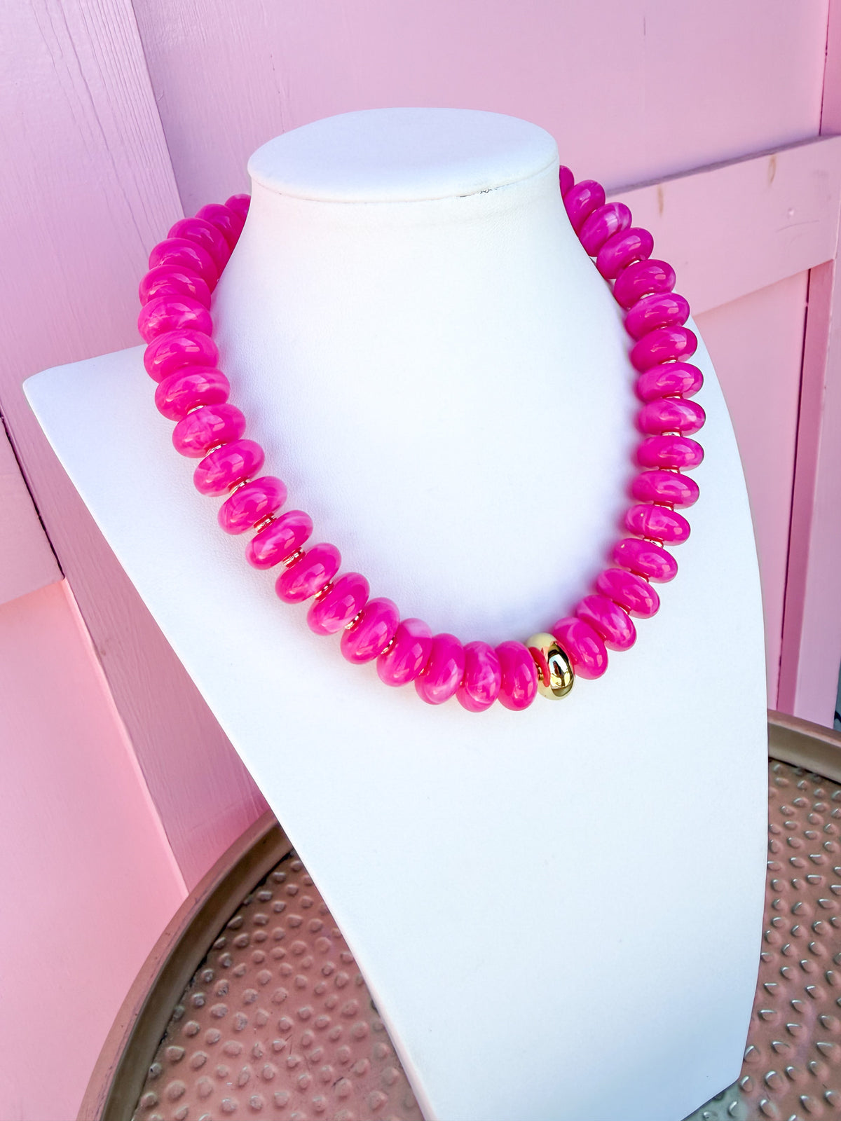 LOVE LEMON LANE | Round Disc Beaded Necklace - 20mm - Pink