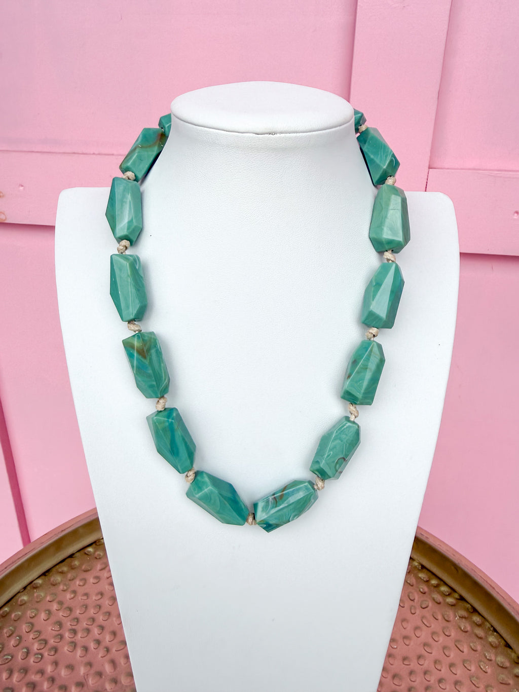 LOVE LEMON LANE | Faceted Bead Necklace - Green