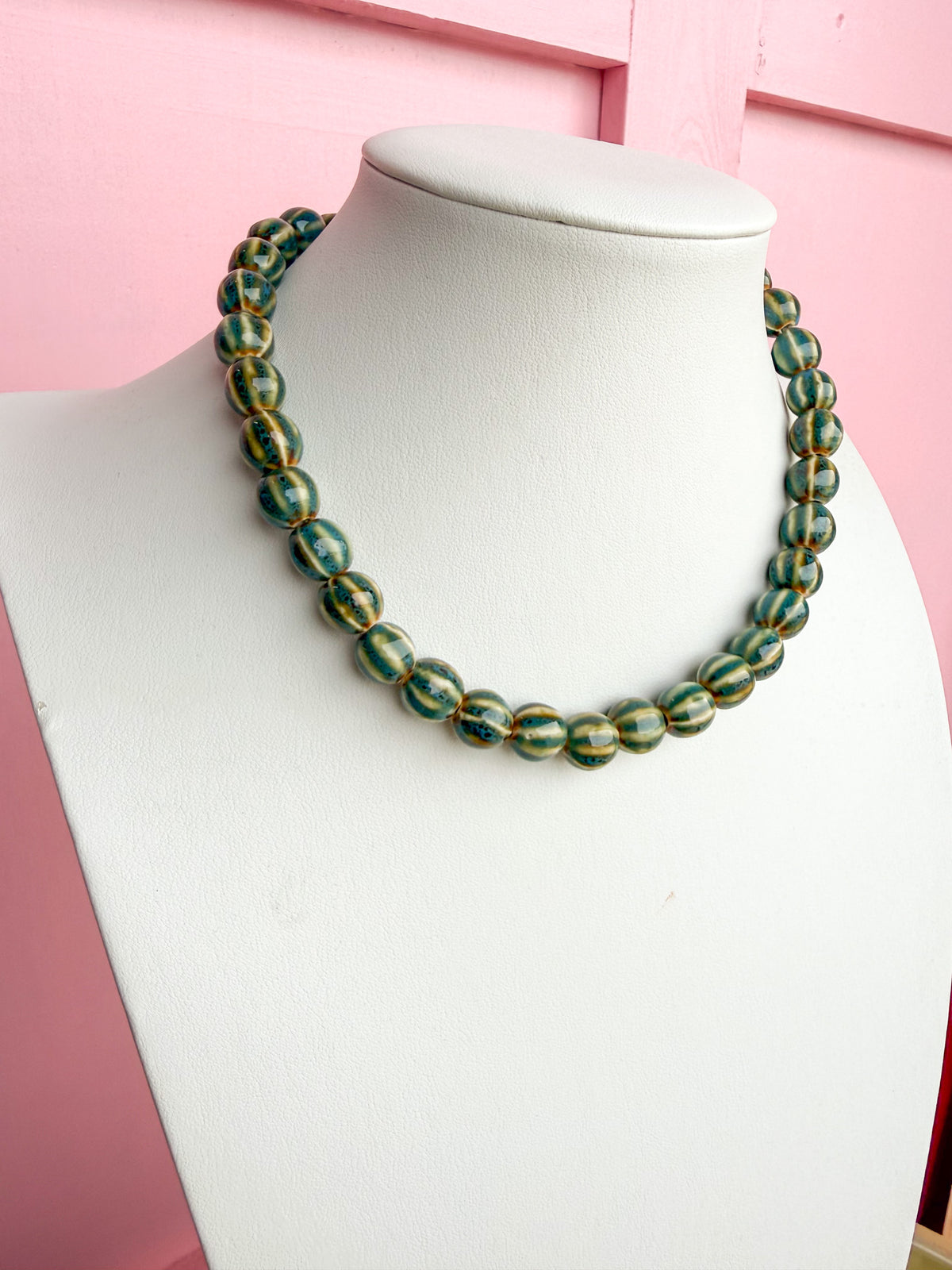 LOVE LEMON LANE | Glazed Ceramic Bead Necklace - Emerald